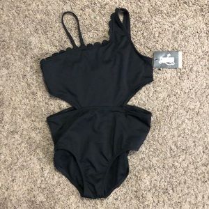 Girls new black scalloped swim suit